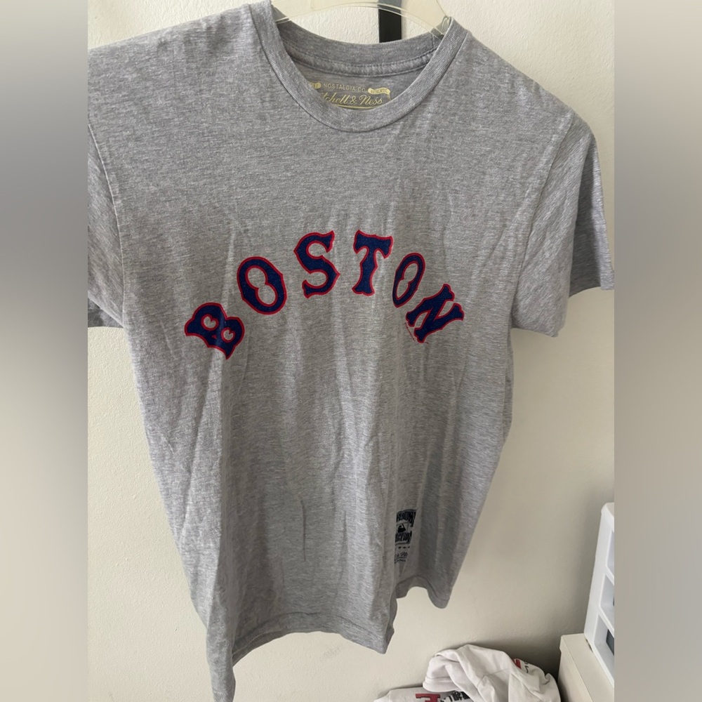 Mitchell & Ness Gray Boston Tee